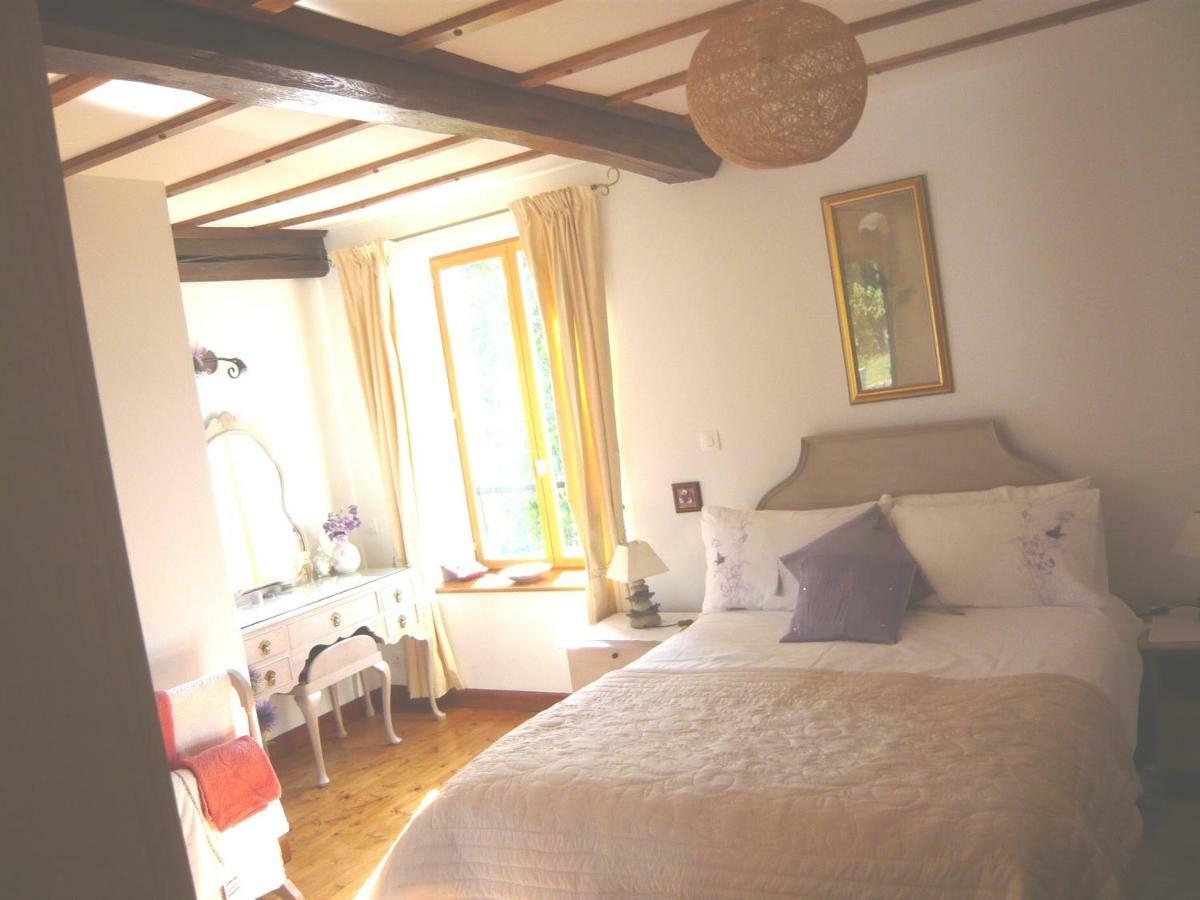 Yvrandes Le Rocher B&B מראה חיצוני תמונה