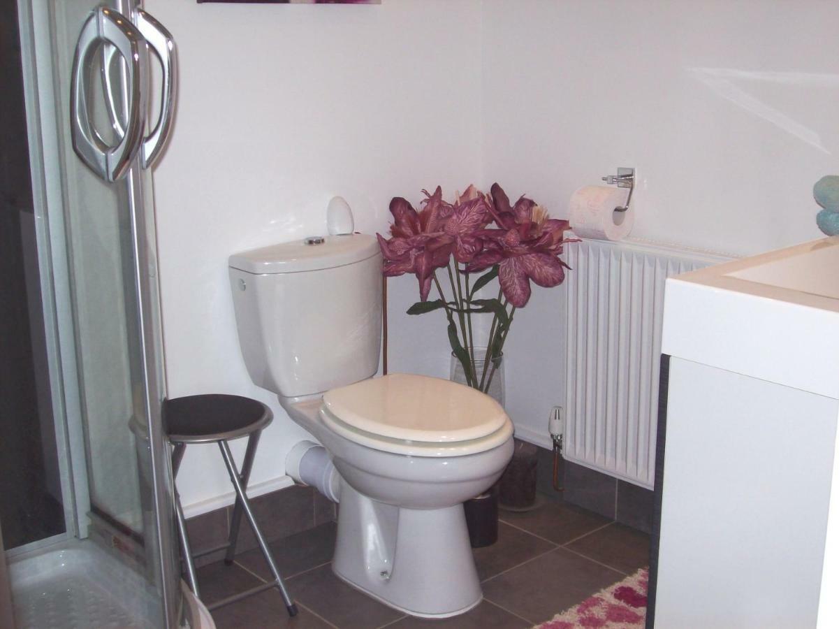 Yvrandes Le Rocher B&B מראה חיצוני תמונה