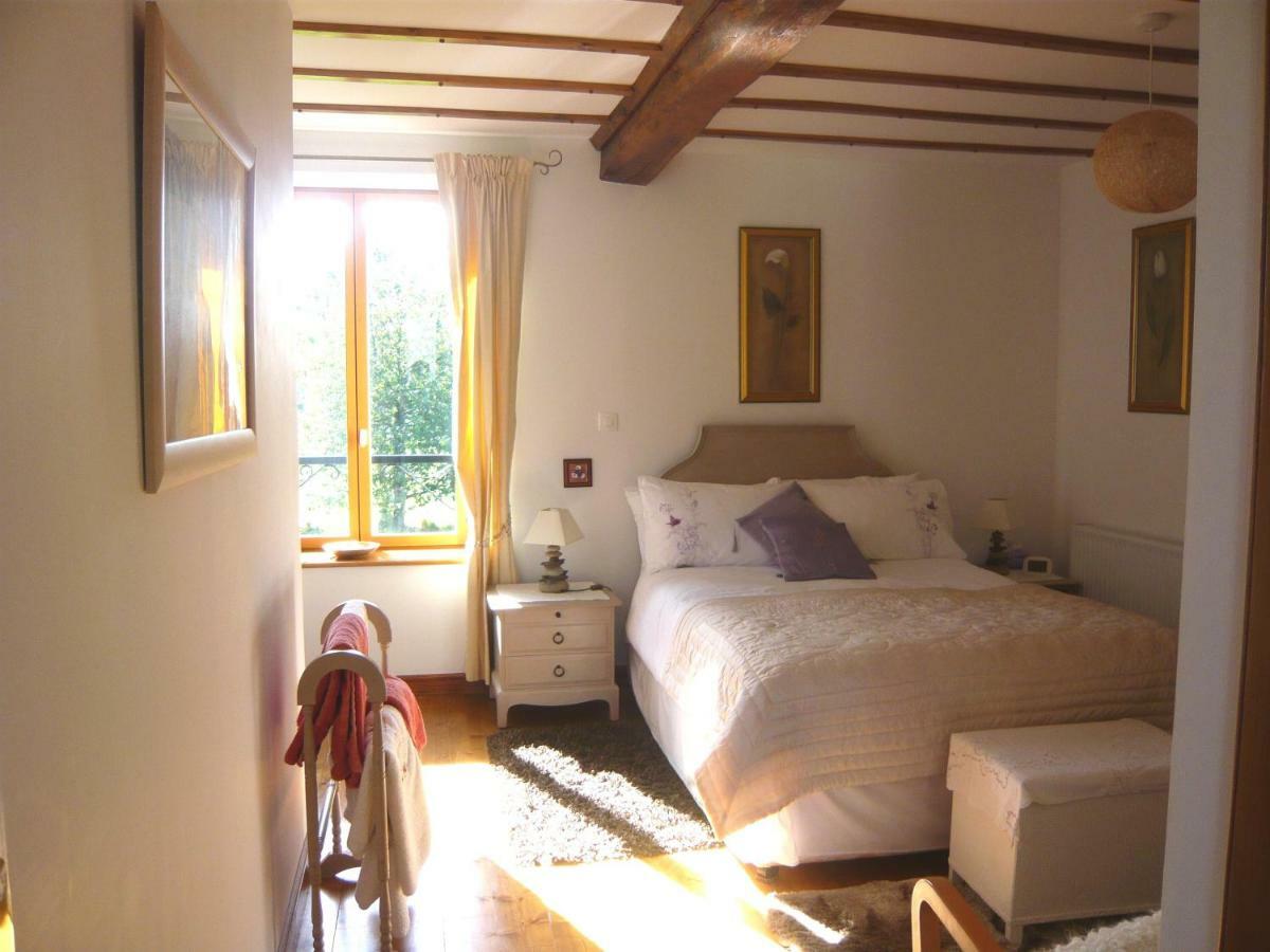 Yvrandes Le Rocher B&B מראה חיצוני תמונה